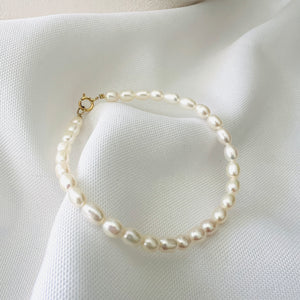 Rice Pearl Bracelet