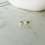 Load image into Gallery viewer, Pearl studs
