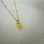 Load image into Gallery viewer, Daisy charm in a ball chain
